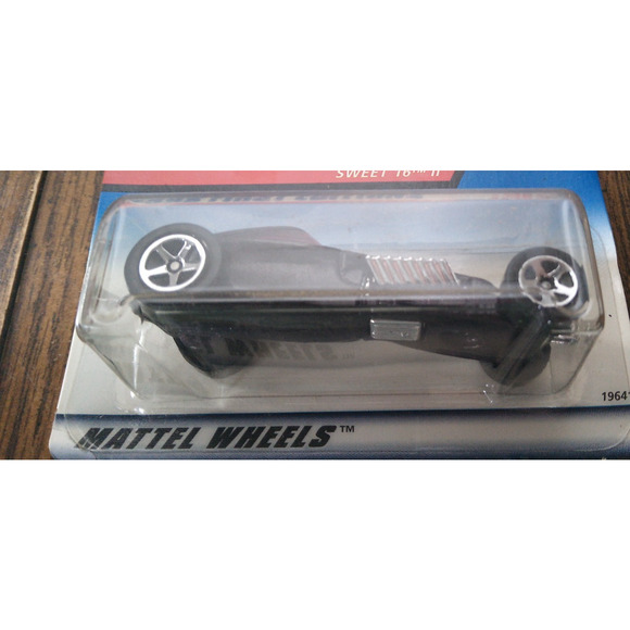 Hot Wheels 1998 First Editions 30 Of 40 Sweet 16 II. #674 - Picture 3 of 4